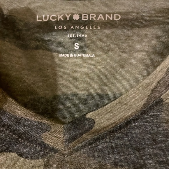 Gorgeous army green color lucky brand v neck shirt - Picture 3 of 4